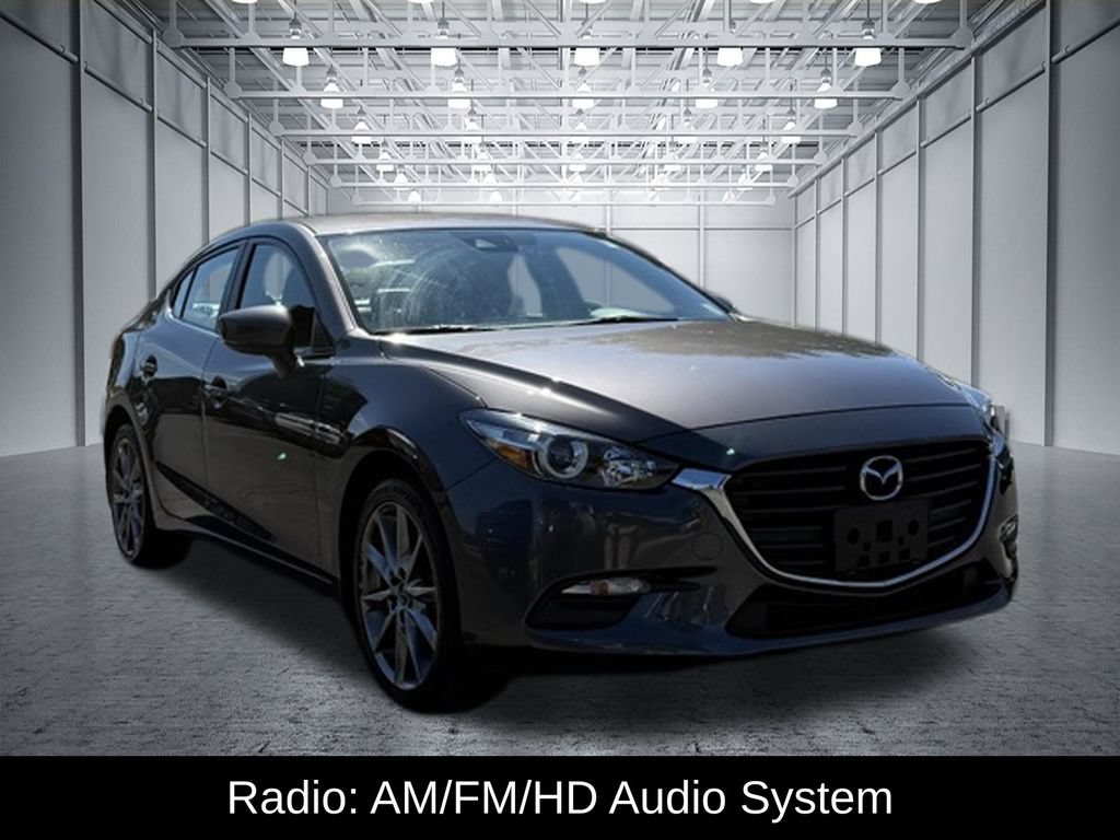Used 2018 MAZDA MAZDA3 Touring FWD image 4