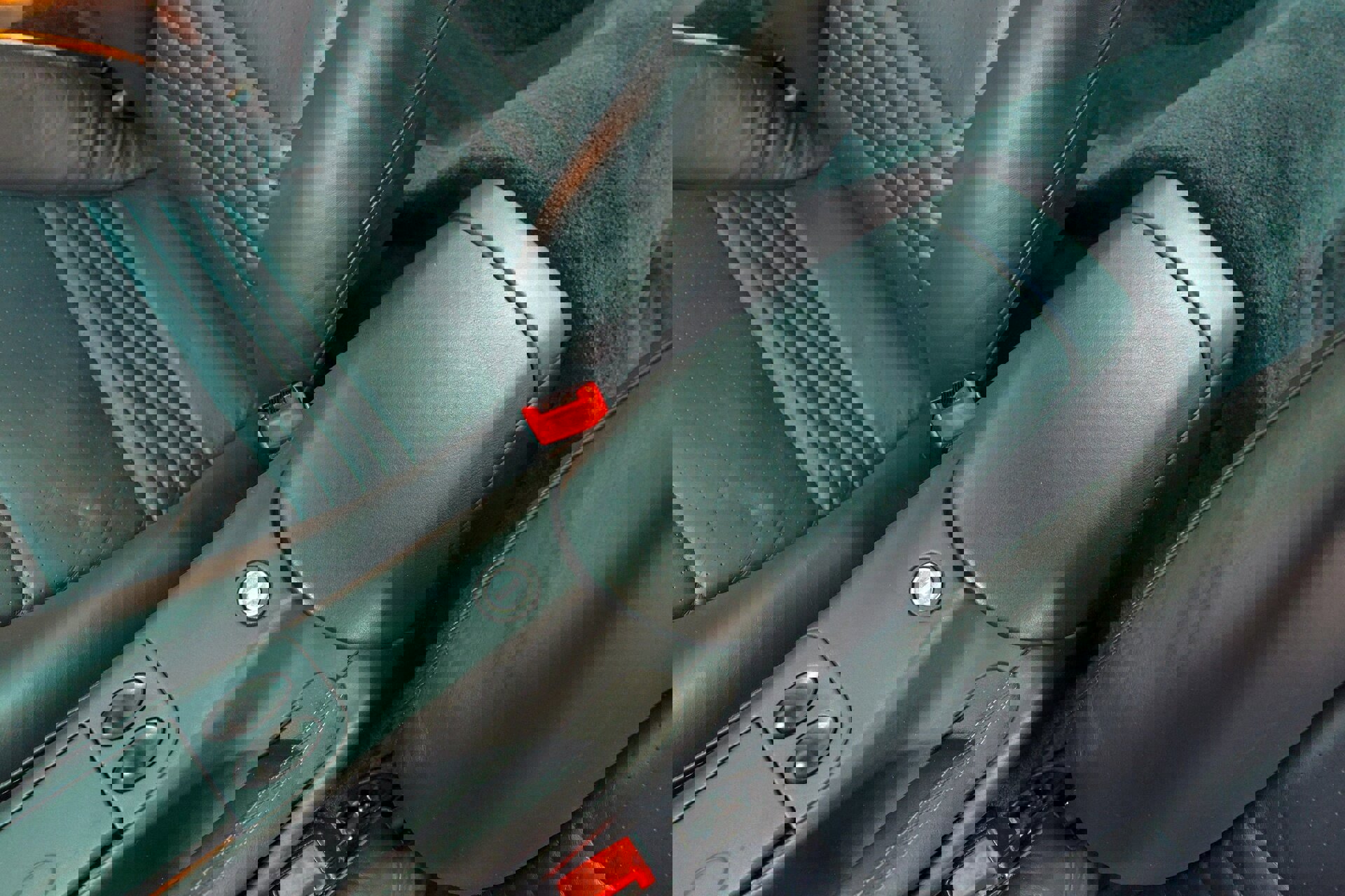 Used 2004 Porsche 911 GT3 image 73