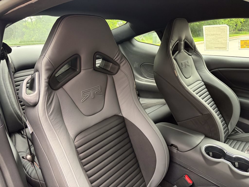 New 2026 Ford Mustang GT Premium w/ GT Performance Package RWD image 22