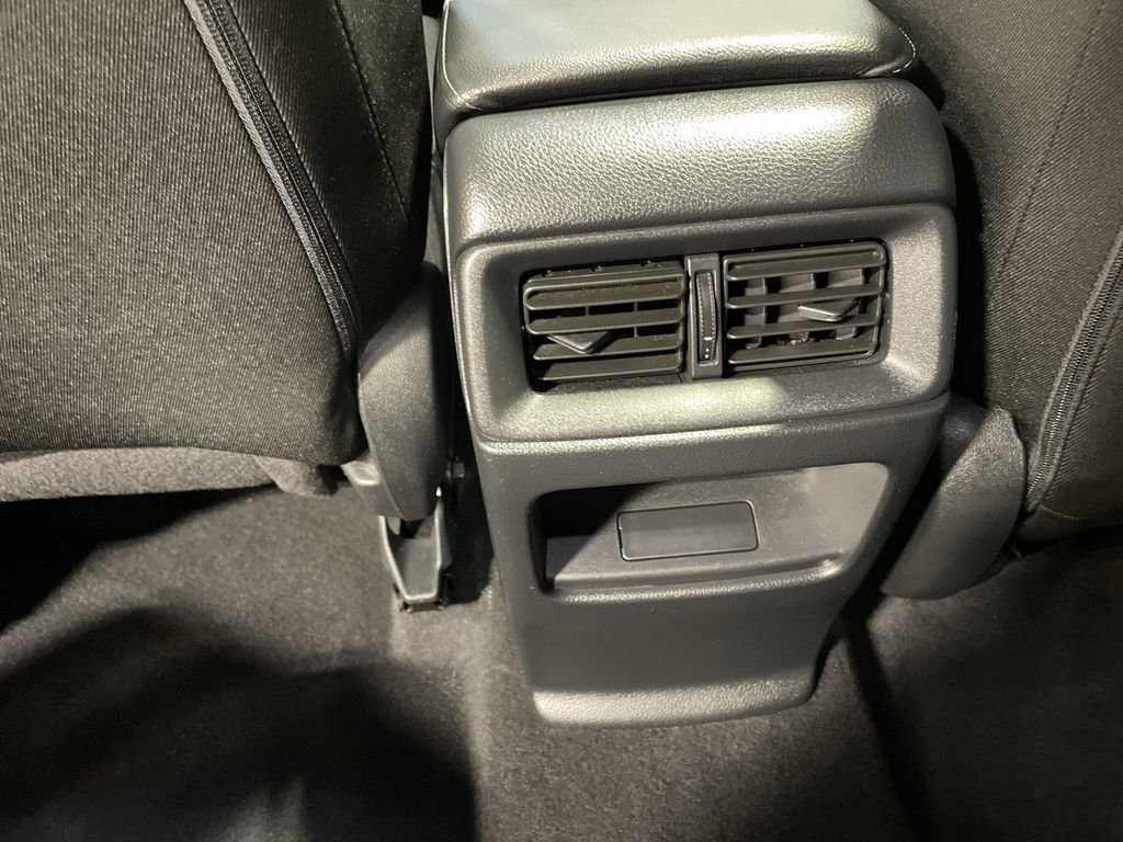 Used 2023 Honda CR-V EX image 39