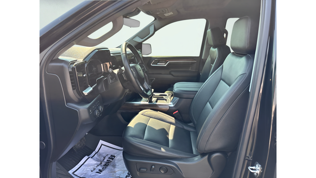 Used 2024 Chevrolet Silverado 1500 RST w/ RST All Star Premium Package AWD/4WD image 9