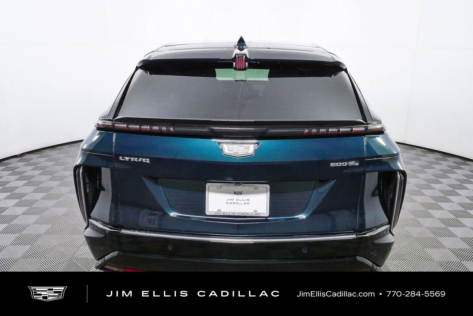 Used 2025 Cadillac Lyriq Luxury AWD/4WD image 29