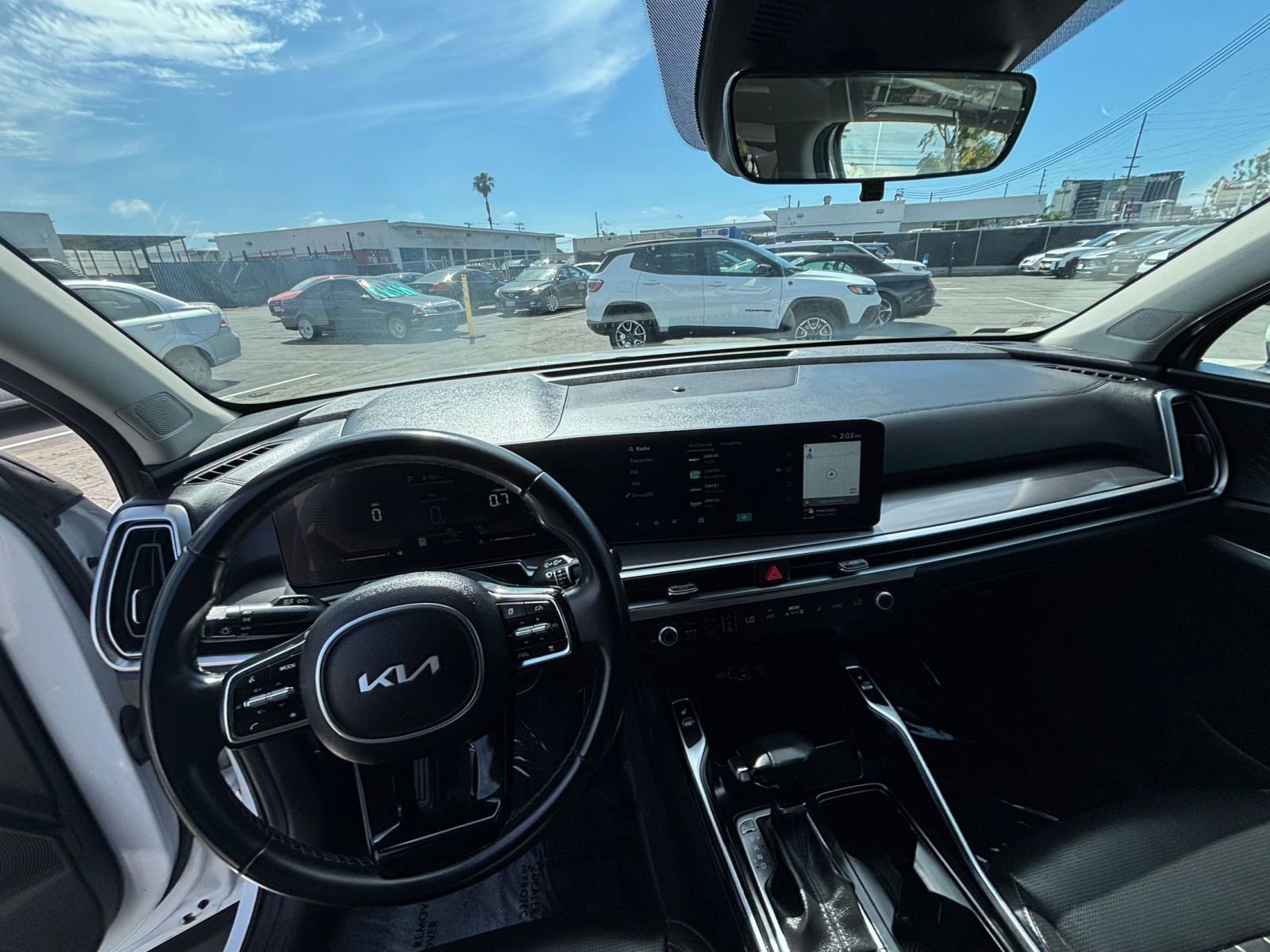 Used 2024 Kia Sorento S image 36