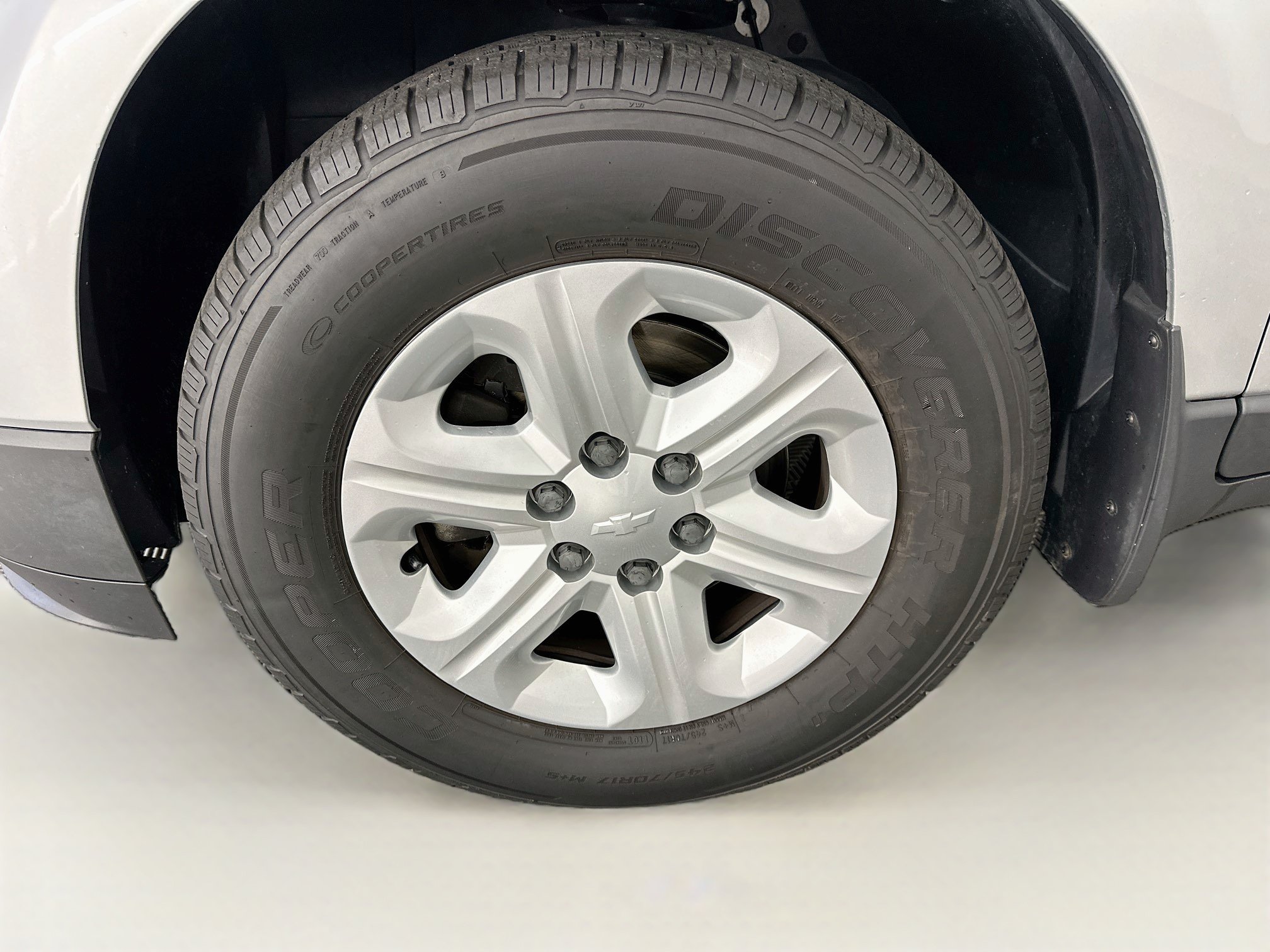 Used 2015 Chevrolet Traverse LS FWD image 35
