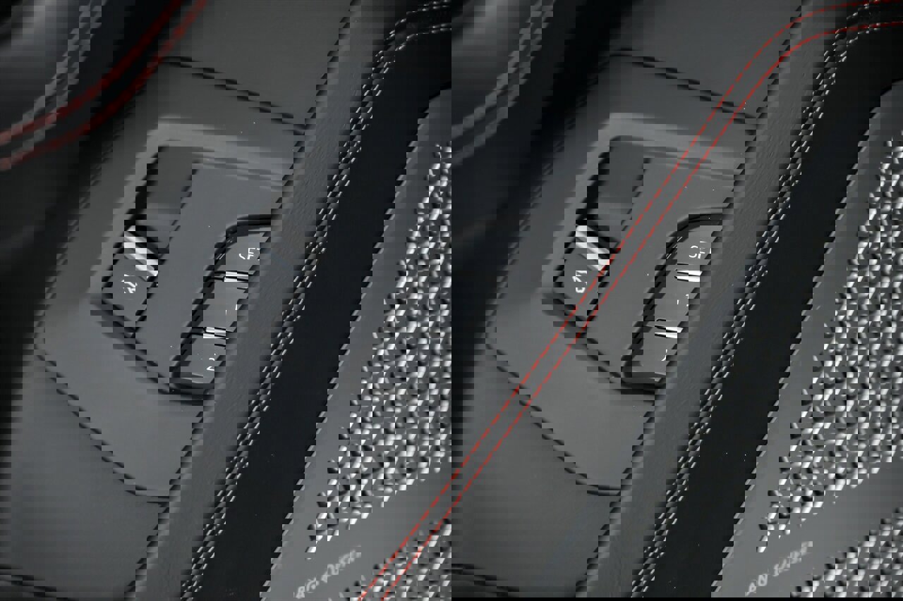 Used 2019 Lamborghini Urus image 20