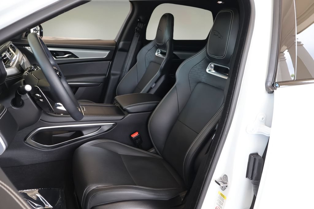 Used 2024 Jaguar F-PACE R-Dynamic S AWD/4WD image 10