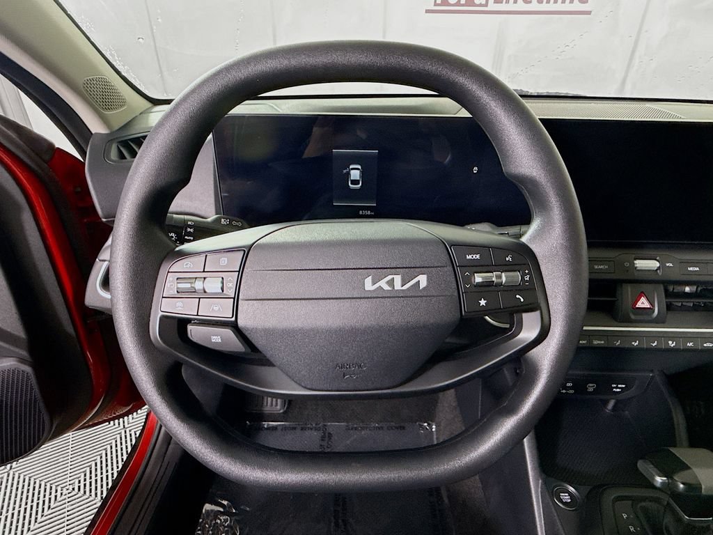 Certified 2025 Kia K4 FWD image 19