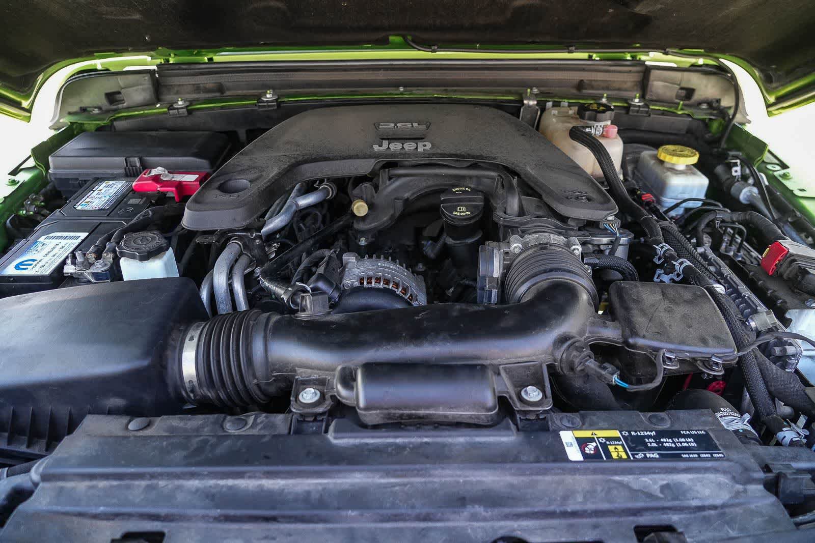 Used 2019 Jeep Wrangler Unlimited Rubicon AWD/4WD image 27