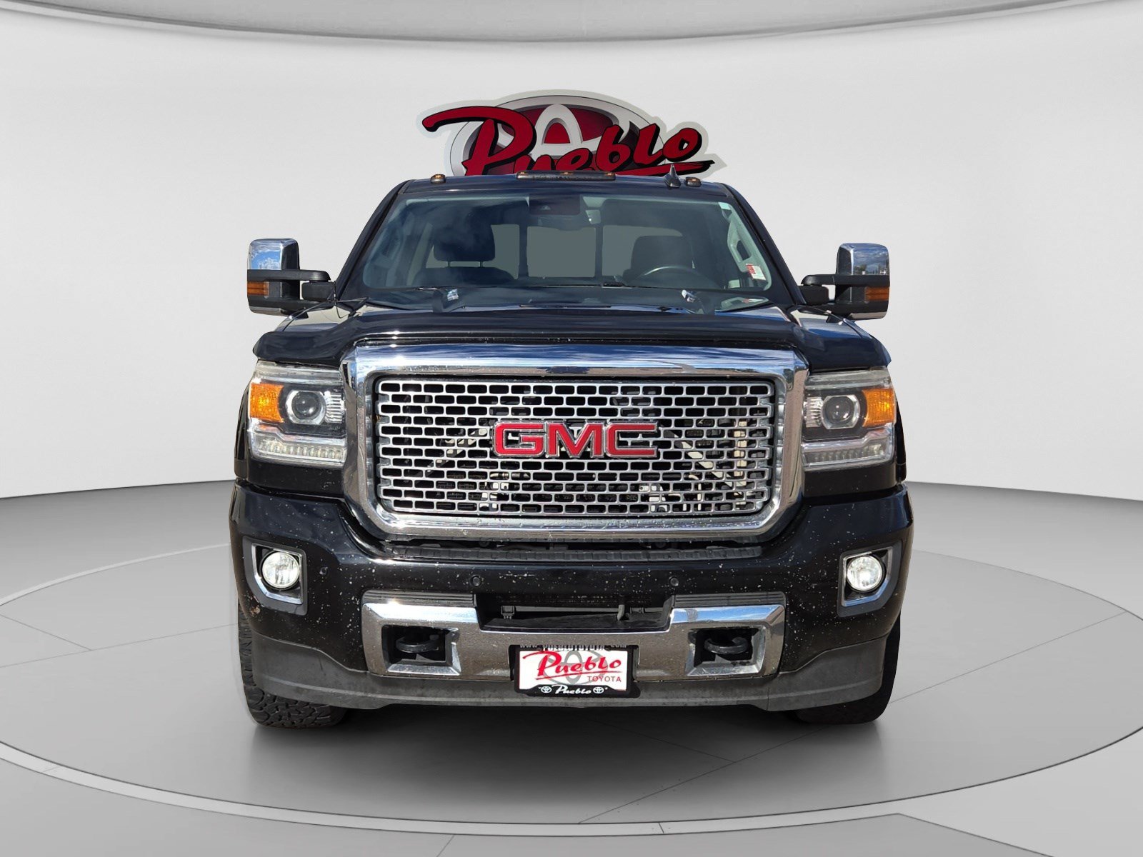 Used 2015 GMC Sierra 2500 Denali w/ Duramax Plus Package AWD/4WD image 8