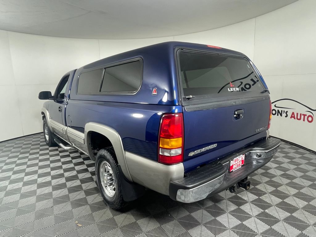 Used 2002 Chevrolet Silverado 2500 LS w/ Heavy Duty Suspension Pkg RWD image 4