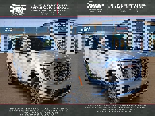 New 2026 GMC Yukon XL Denali w/ Sun & Power Step Package