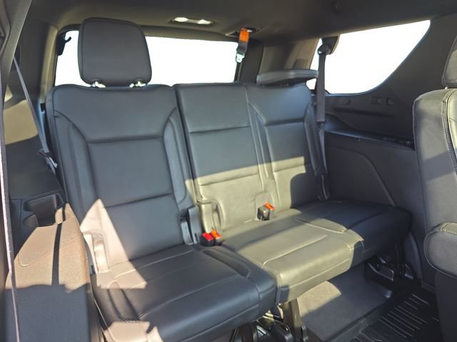 Used 2021 GMC Yukon Denali w/ Denali Ultimate Package AWD/4WD image 18