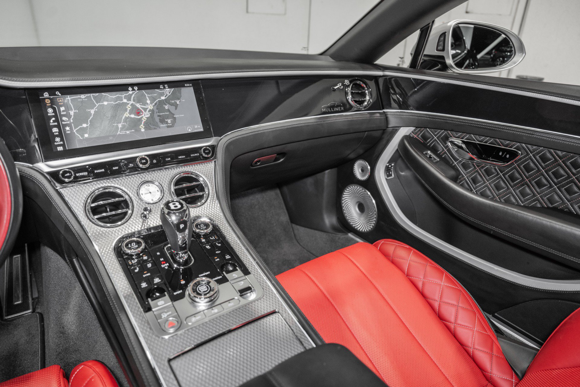 Used 2022 Bentley Continental GT AWD/4WD image 24