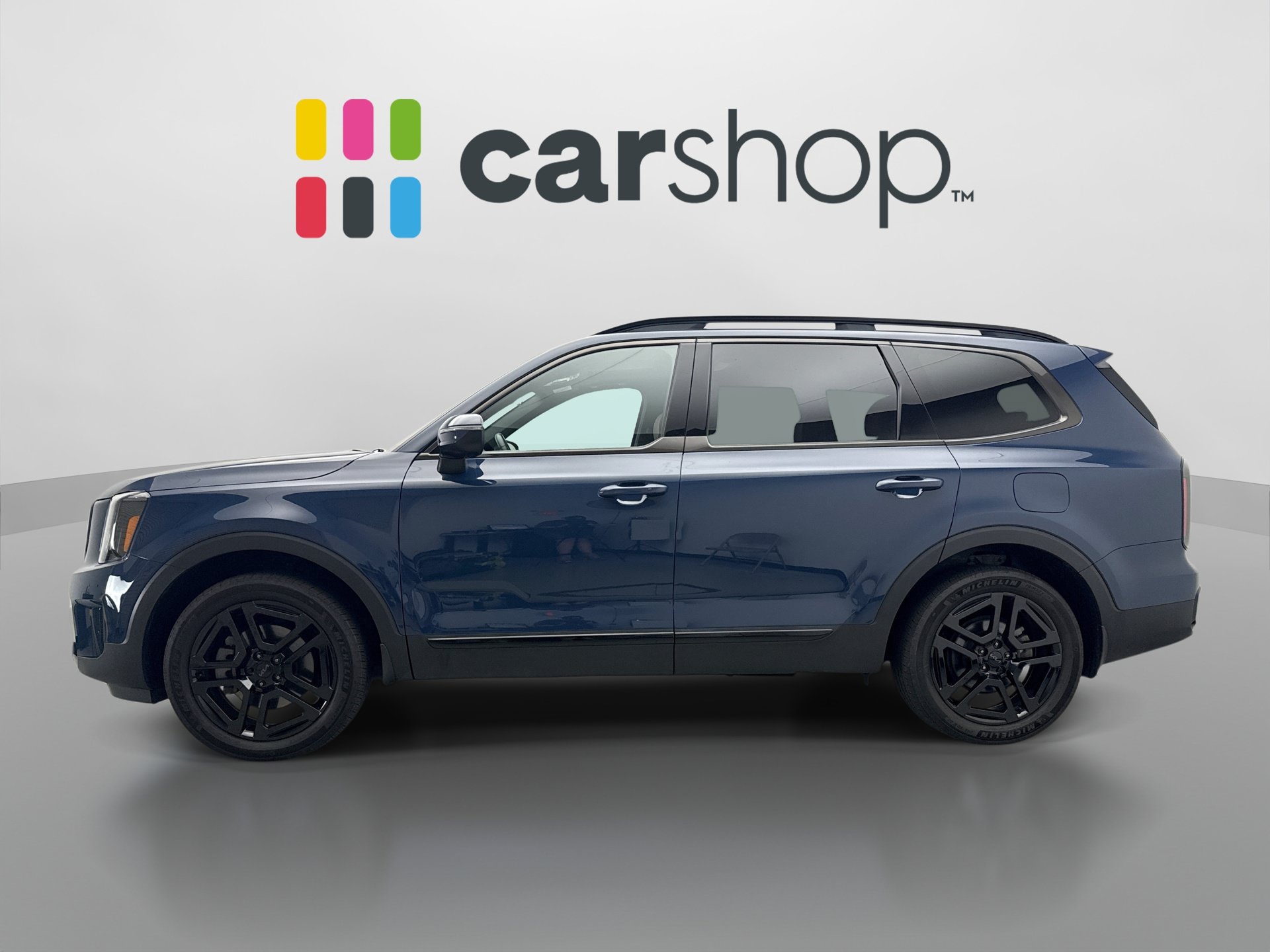 Used 2025 Kia Telluride EX X-Line AWD/4WD image 2