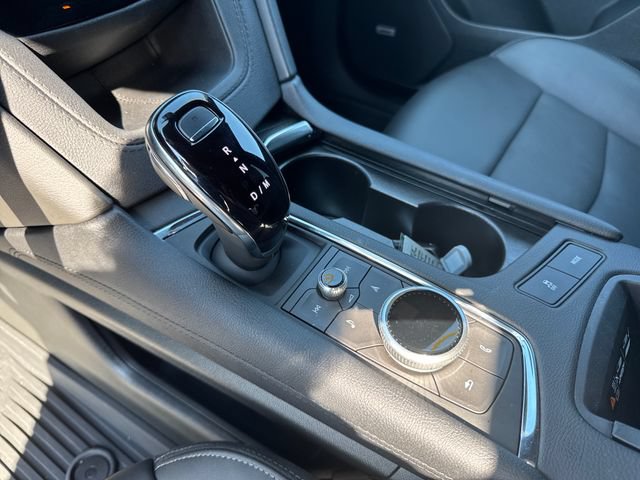 Used 2024 Cadillac XT6 Sport w/ LPO, Floor Liner Package AWD/4WD image 21