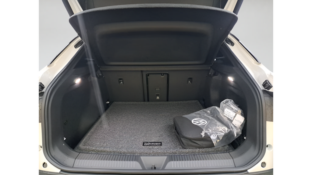 New 2025 Volkswagen ID.4 Pro S Plus AWD/4WD image 28