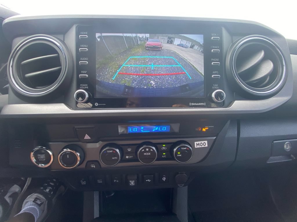 Used 2023 Toyota Tacoma TRD Off-Road w/ Technology Package AWD/4WD image 21