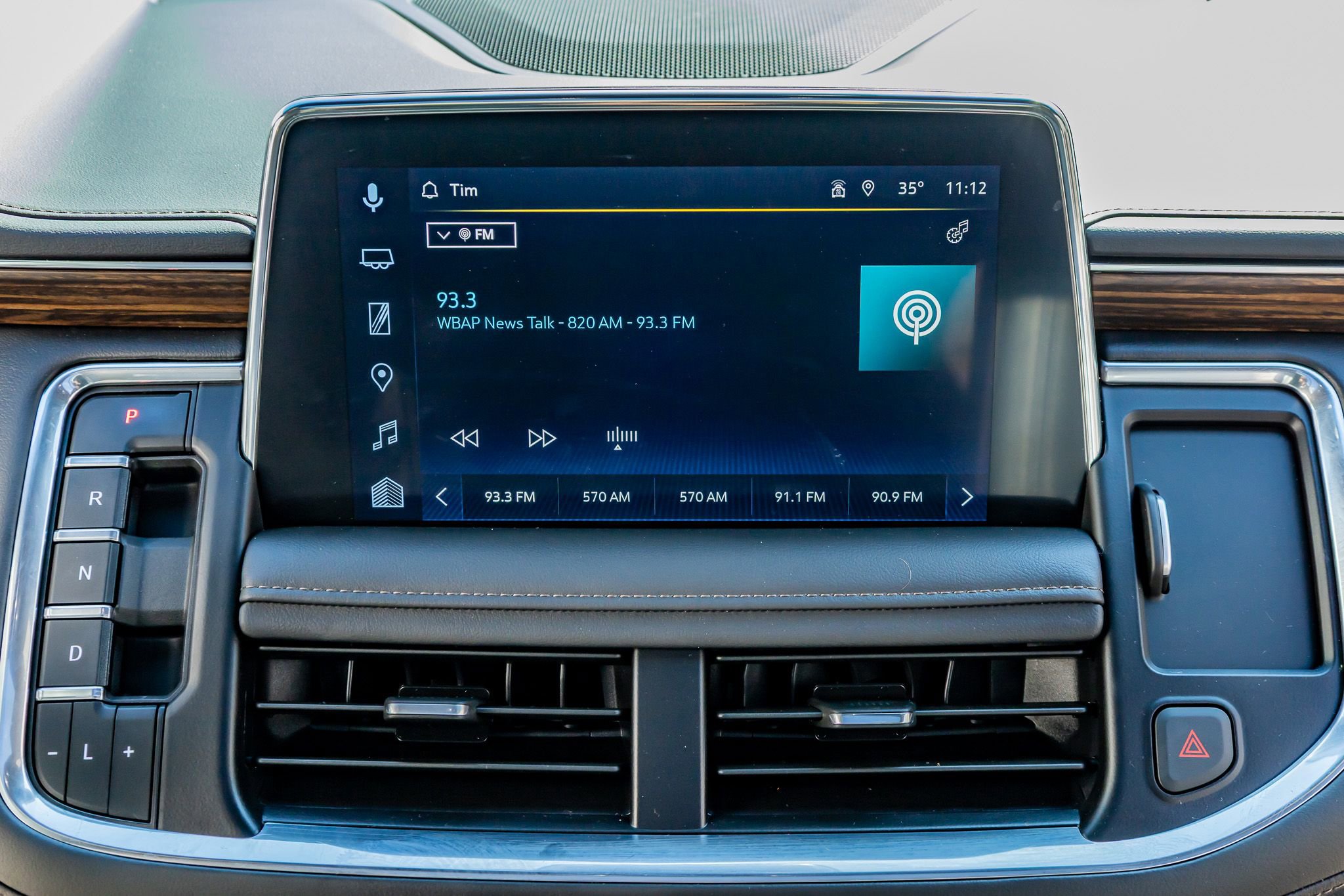 Used 2024 Chevrolet Suburban High Country image 22