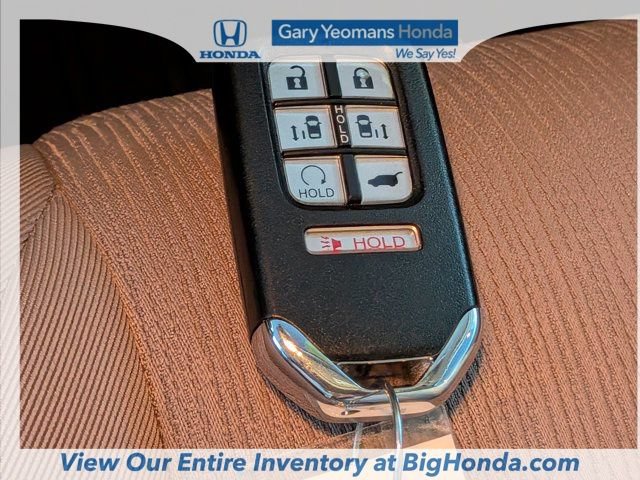 Used 2020 Honda Odyssey EX image 32