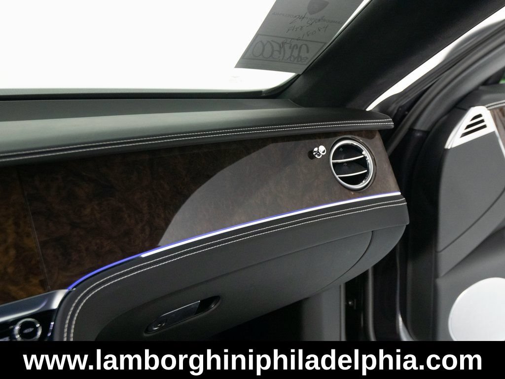 Used 2024 Bentley Flying Spur V8 AWD/4WD image 29