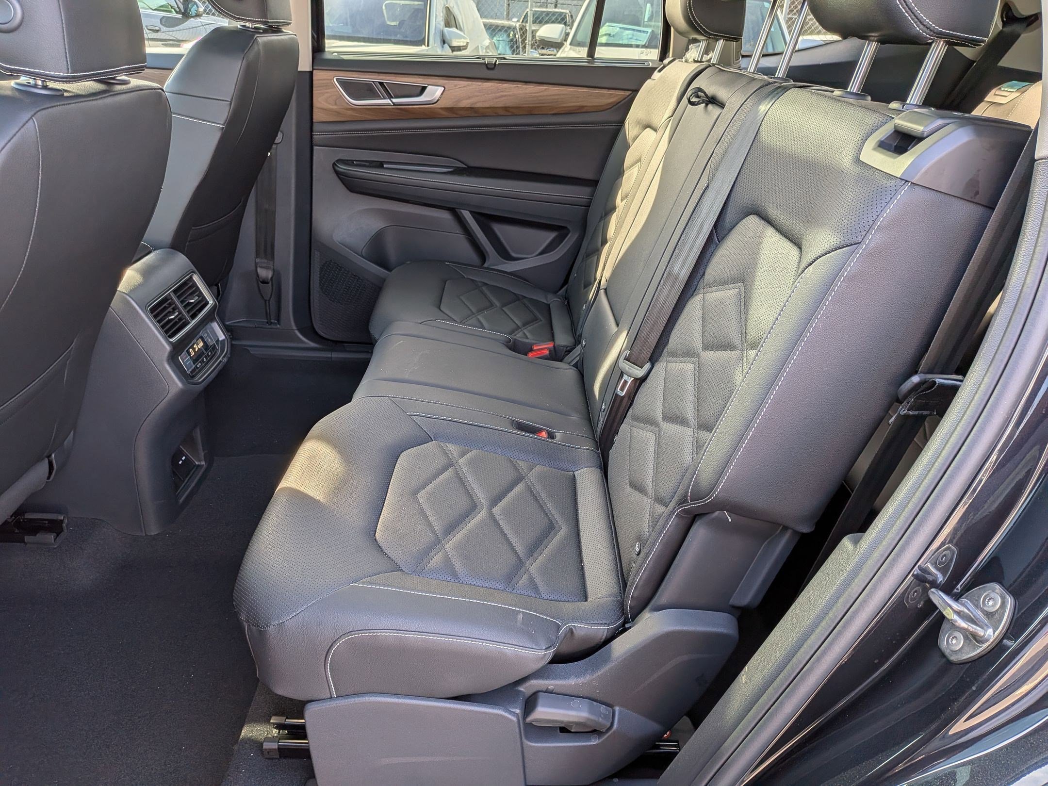 New 2026 Volkswagen Atlas SE AWD/4WD image 28