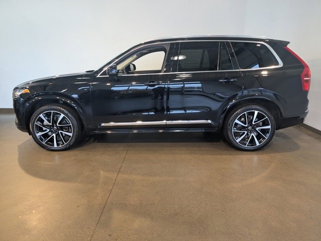 Used 2023 Volvo XC90 B5 Plus w/ Protection Package Premier image 3