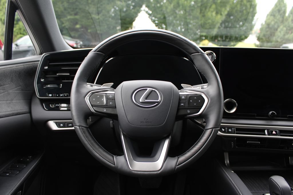 Used 2023 Lexus RX 350 AWD w/ Accessory Package image 17