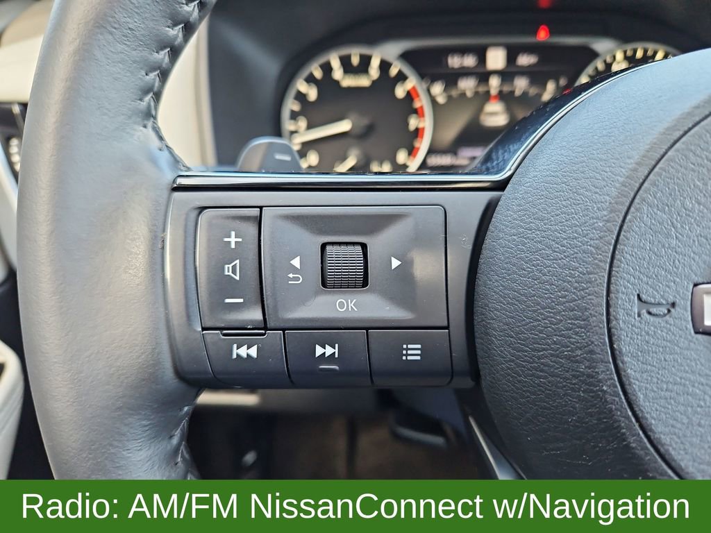 Used 2023 Nissan Rogue SL w/ SL Premium Package image 11