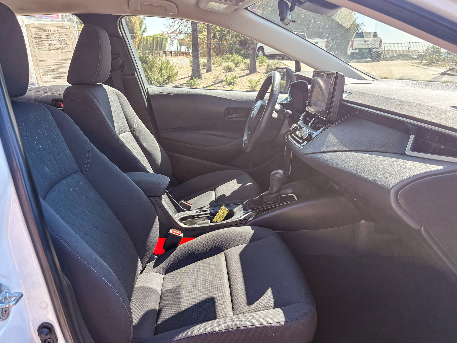 Used 2024 Toyota Corolla LE FWD image 16