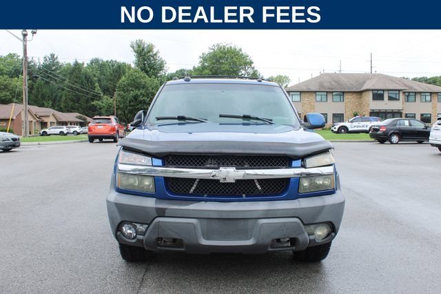 Used 2003 Chevrolet Avalanche 4x4 w/ Suspension Package, Off-Road image 3