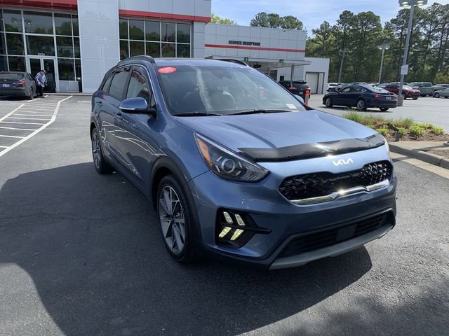 Used 2022 Kia Niro Touring Special Edition FWD image 2