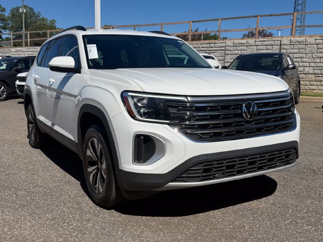 Used 2024 Volkswagen Atlas SE FWD image 7