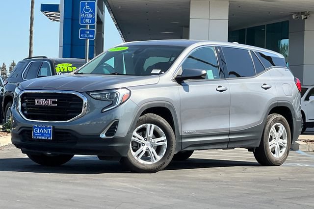 Used 2020 GMC Terrain SLE w/ LPO, Floor Liner Package AWD/4WD image 8