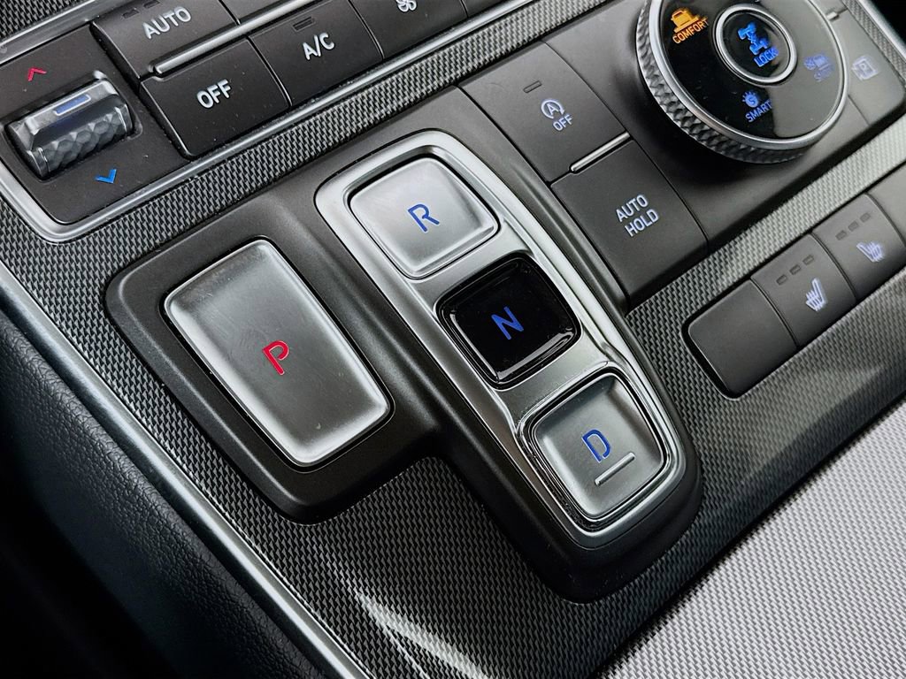 Certified 2023 Hyundai Santa Fe SEL image 17