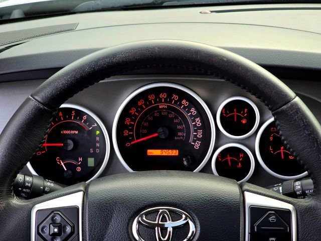 Used 2015 Toyota Sequoia SR5 image 14