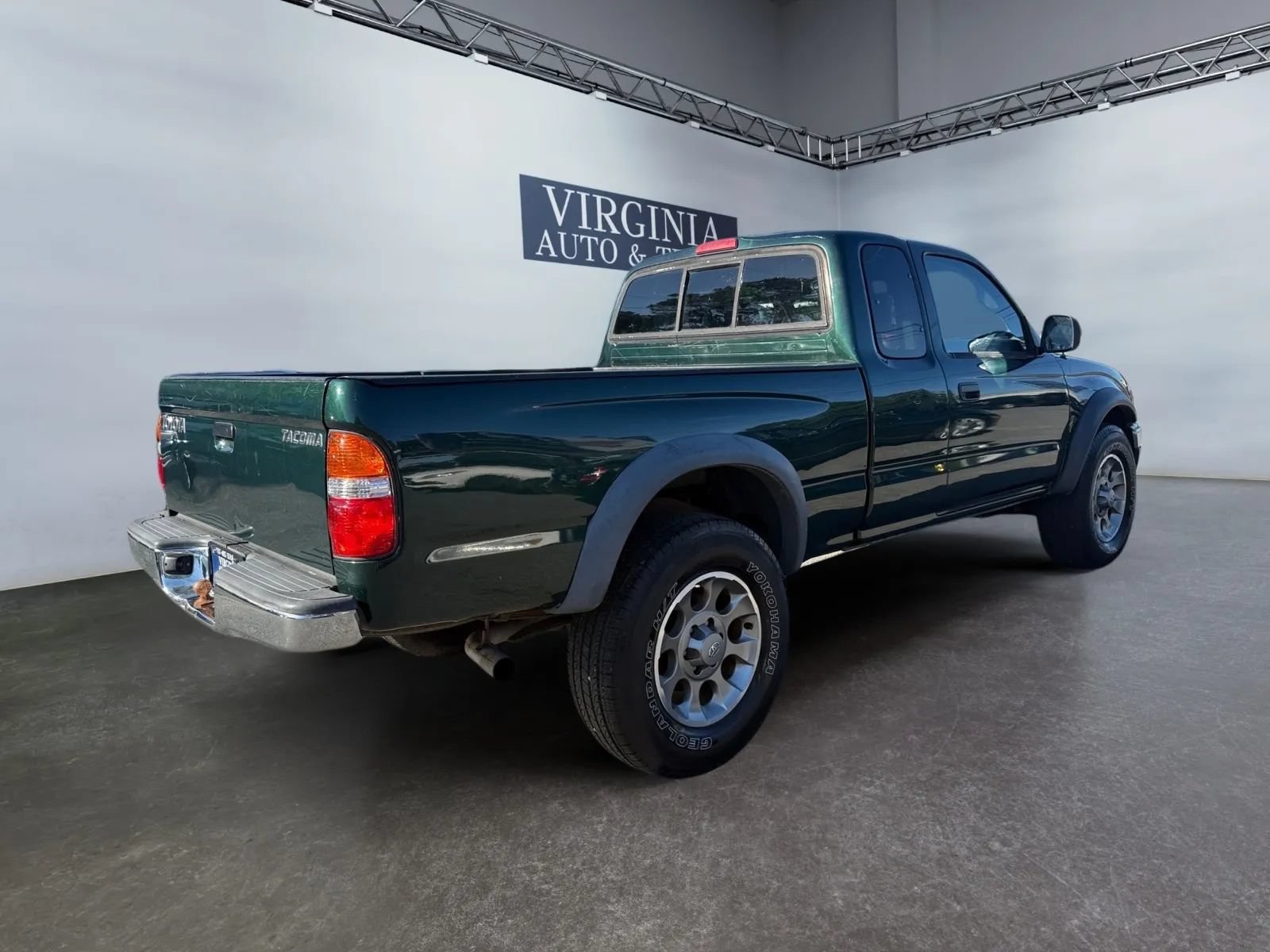 Used 2002 Toyota Tacoma PreRunner RWD image 5