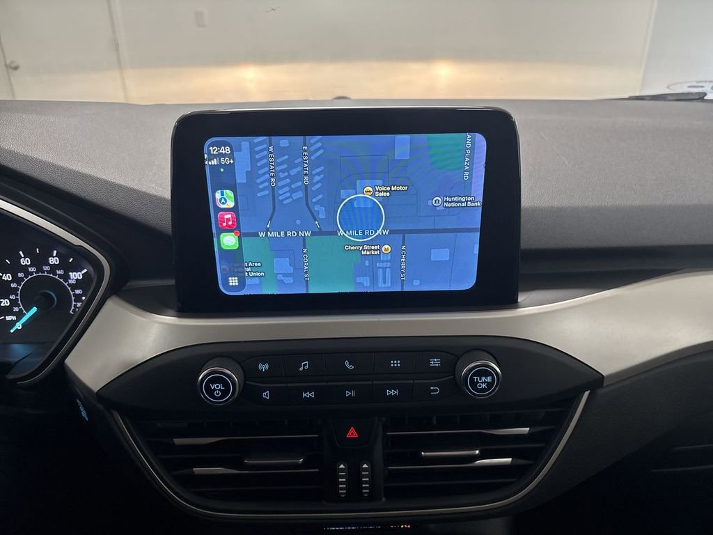 Used 2022 Ford Escape SE image 33