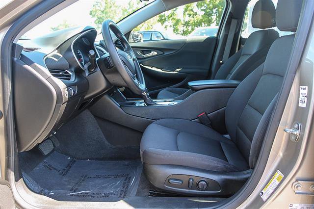 Used 2022 Chevrolet Malibu LT image 17