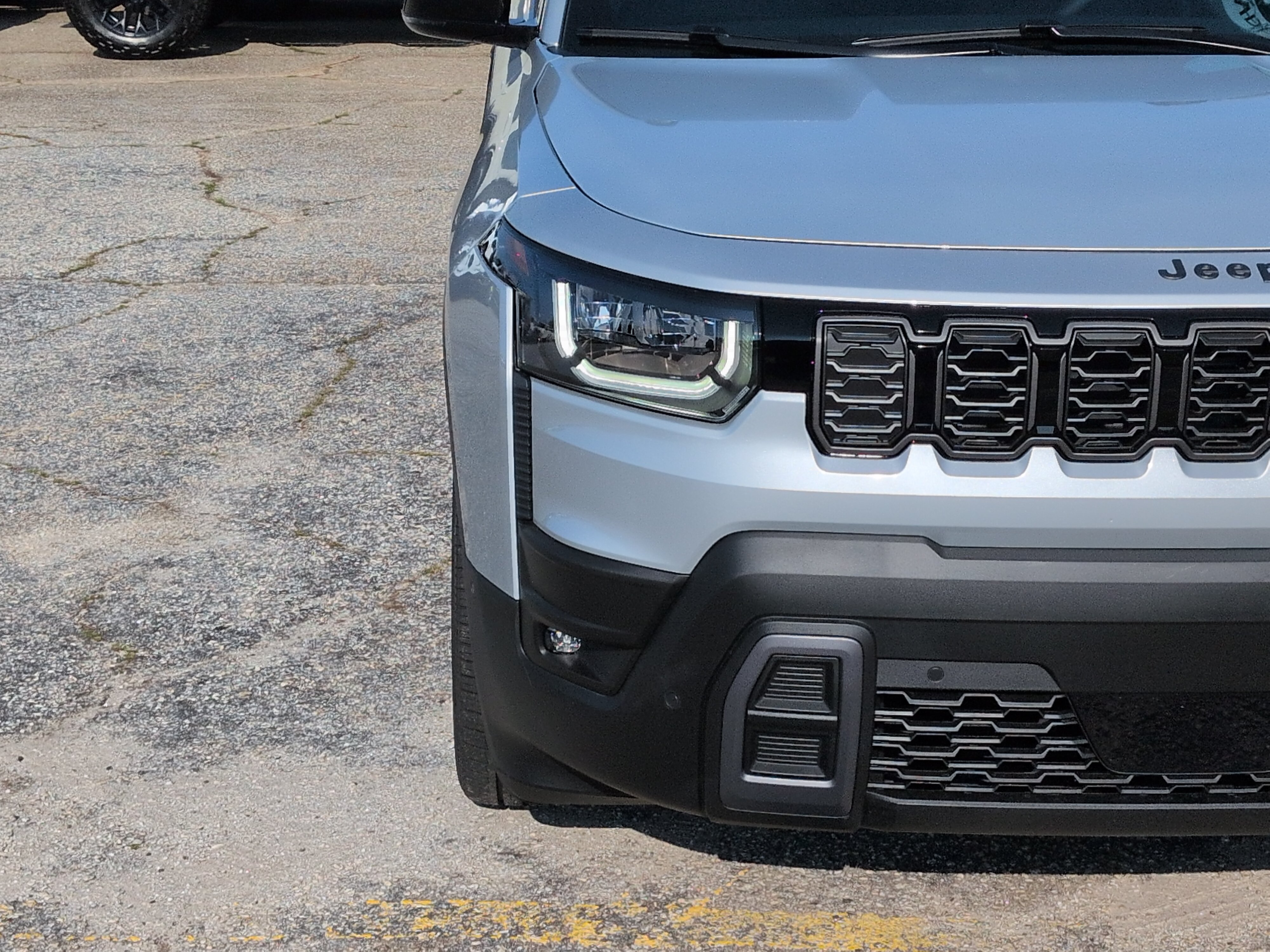 New 2026 Jeep Cherokee Overland AWD/4WD image 8