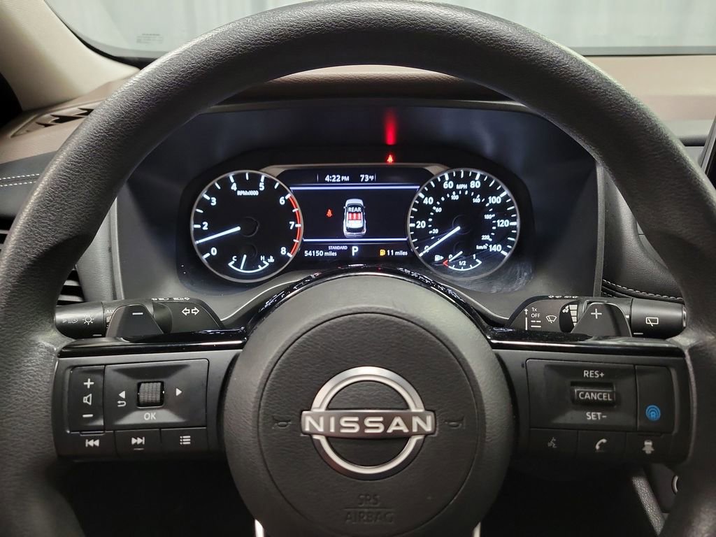 Used 2023 Nissan Rogue SV FWD image 14