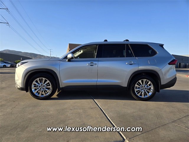 Used 2024 Toyota Grand Highlander Platinum image 3