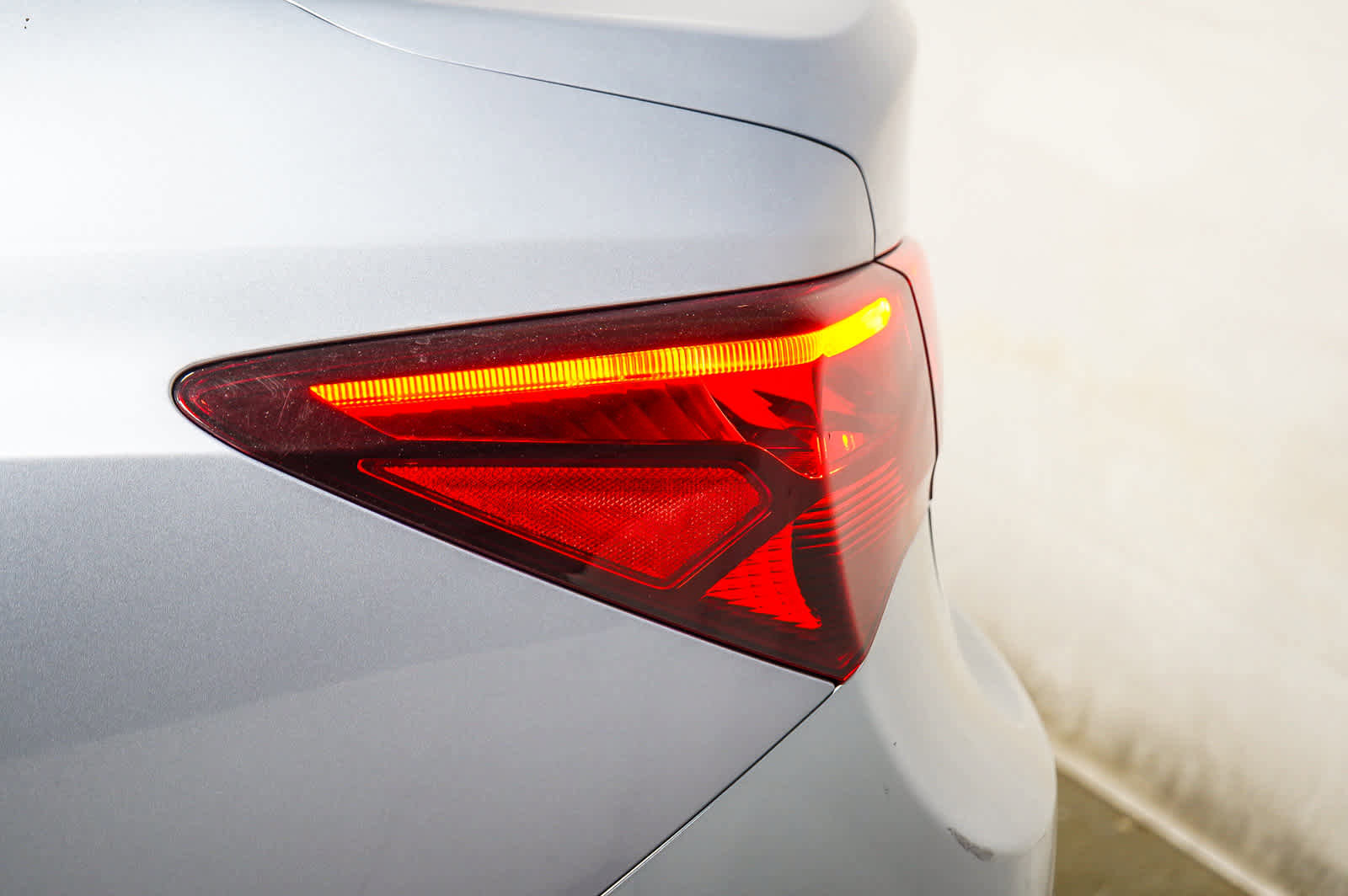 Used 2015 Acura TLX image 10