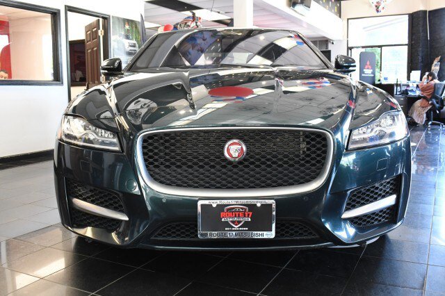Used 2016 Jaguar XF R-Sport AWD/4WD image 2
