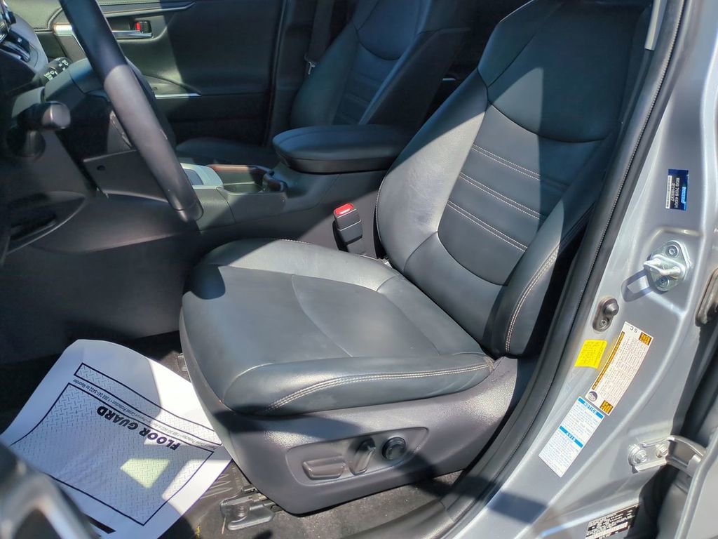 Used 2020 Toyota RAV4 Limited w/ All Weather Liner Package AWD/4WD image 19