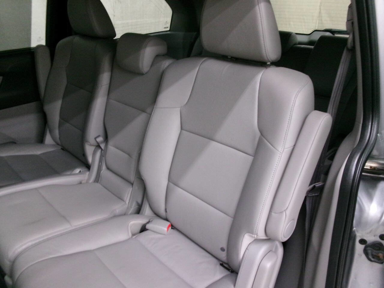 Used 2016 Honda Odyssey EX-L image 18