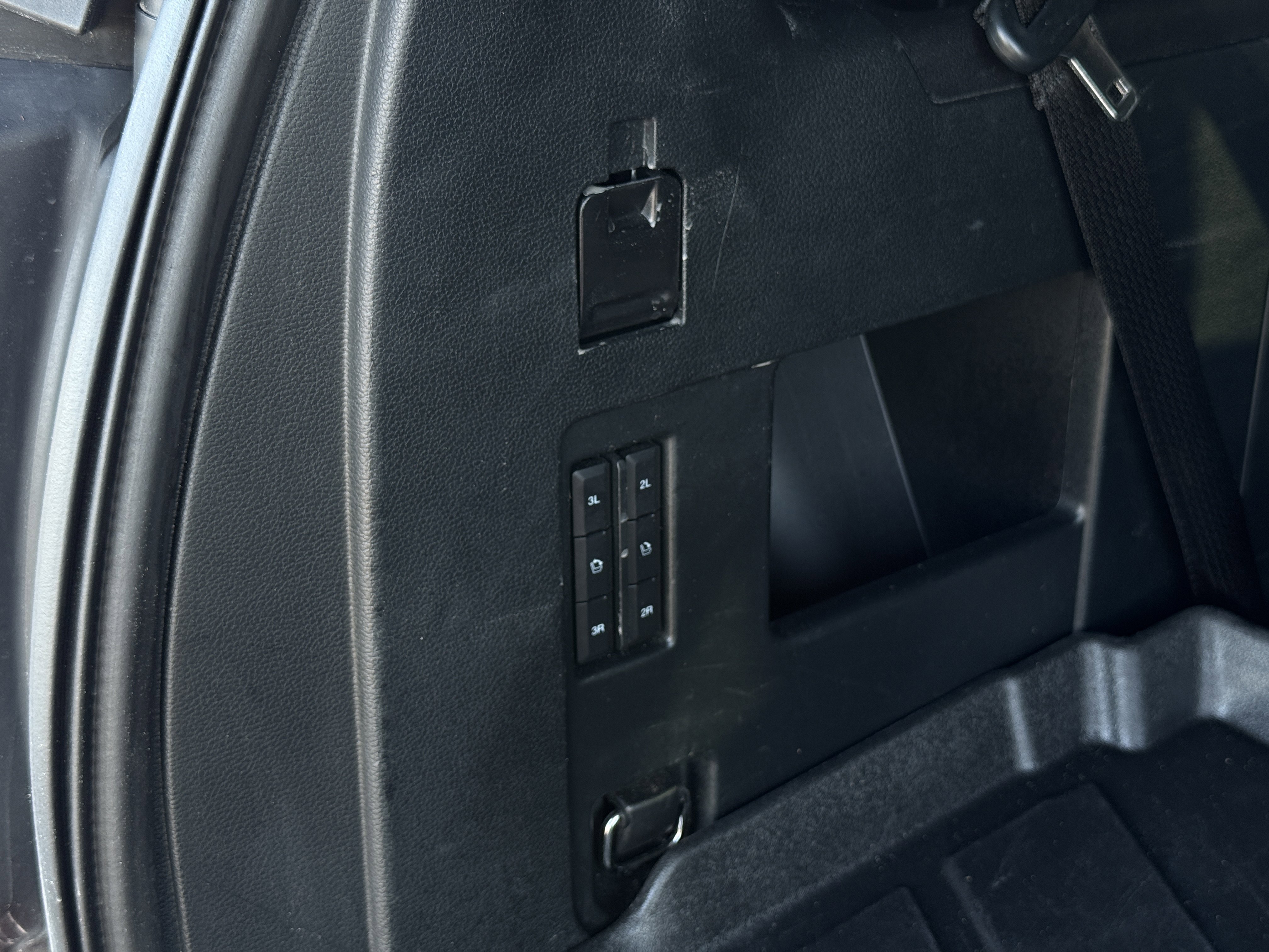 Used 2021 Ford Expedition XLT image 39