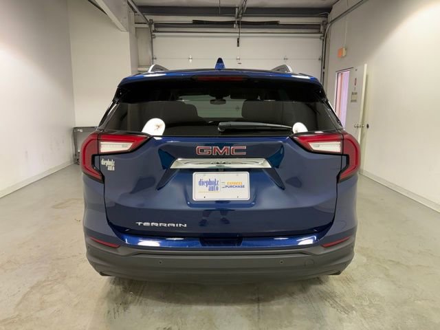 Certified 2023 GMC Terrain SLE w/ Driver Convenience Package image 6