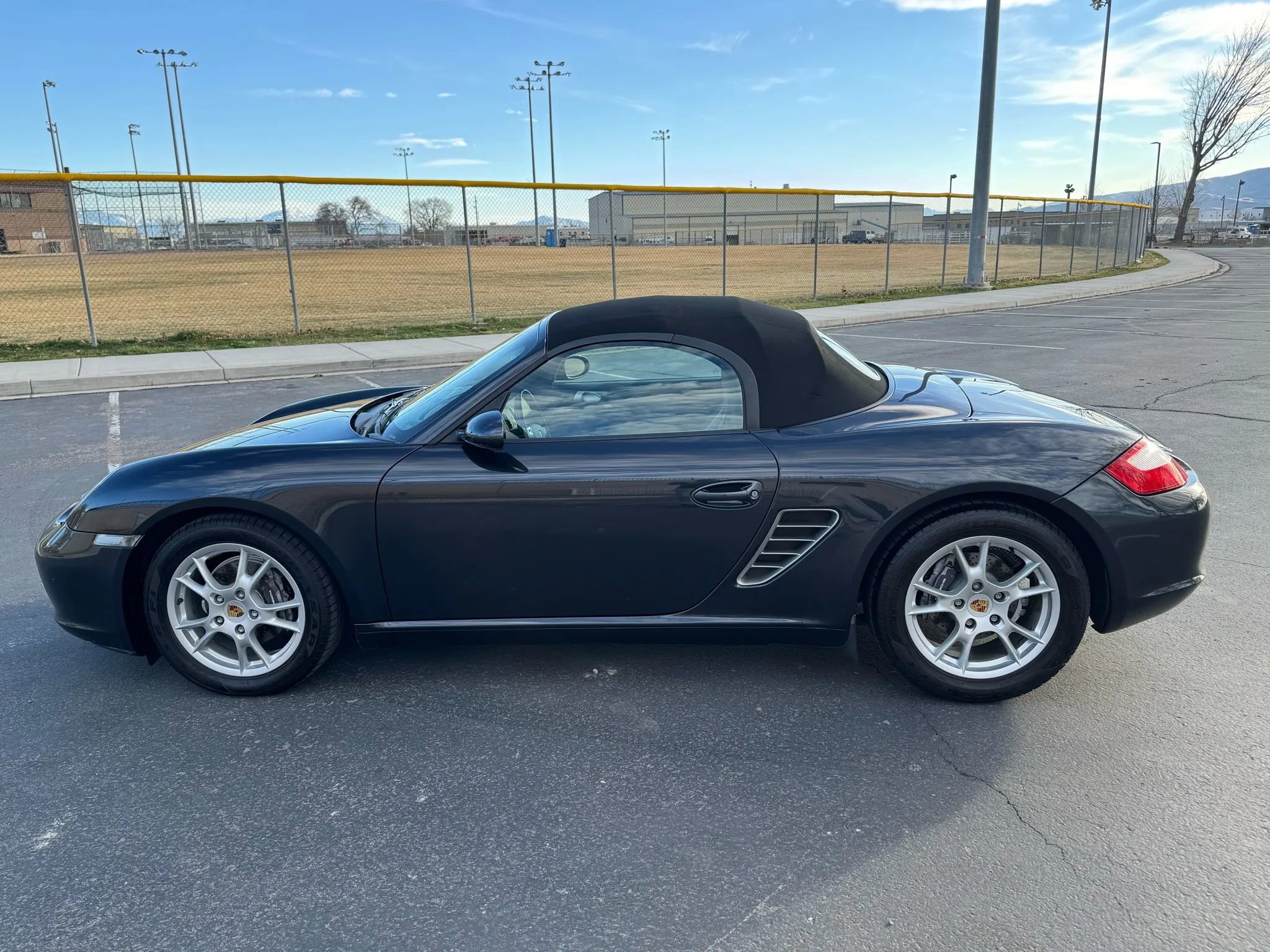 Used 2005 Porsche Boxster image 9