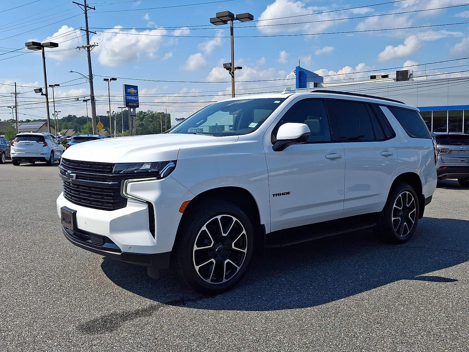 Certified 2024 Chevrolet Tahoe RST w/ Luxury Package AWD/4WD image 3