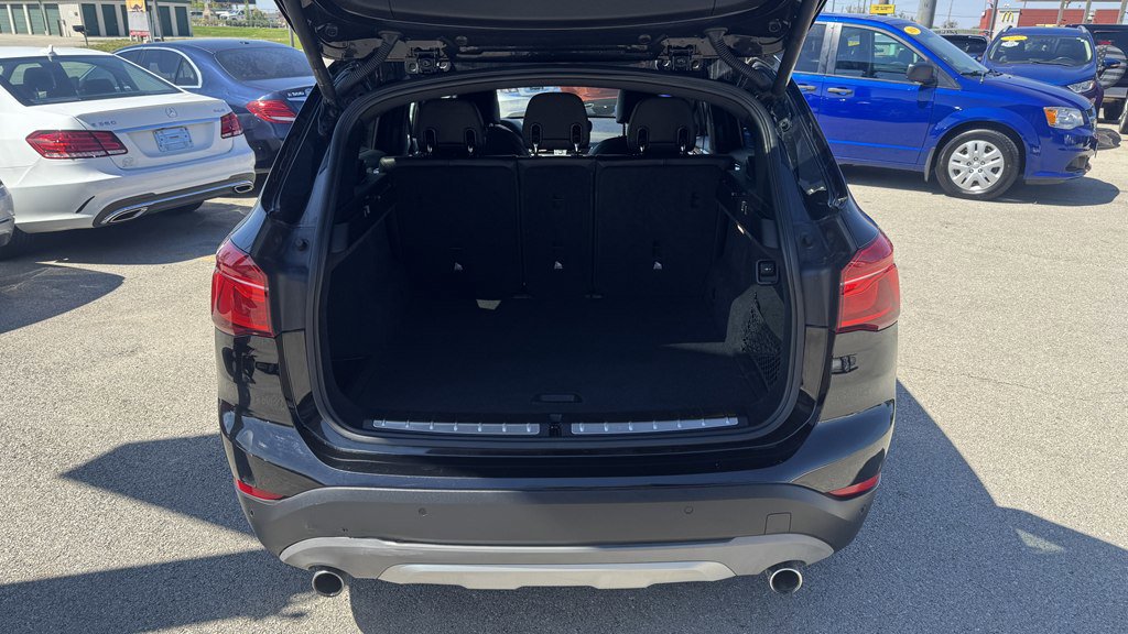 Used 2019 BMW X1 xDrive28i w/ Convenience Package image 11